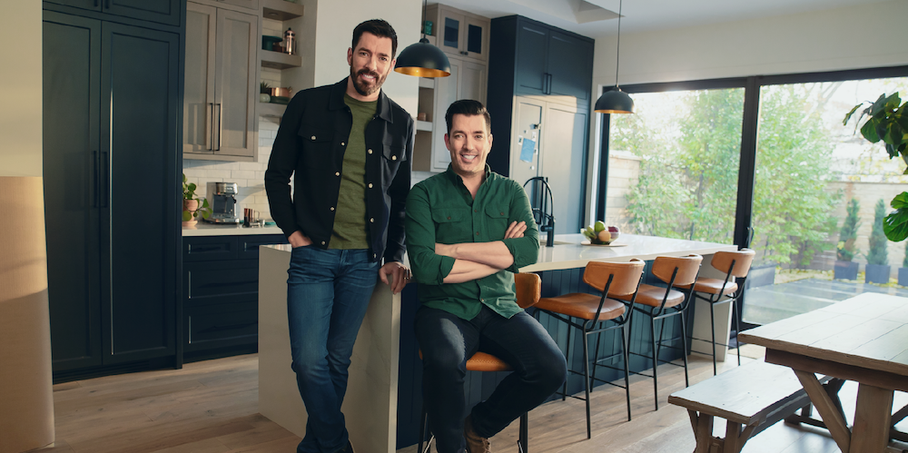 Drew and Jonathan Scott in a kitchen - Scott Brothers Q&A What to look for in a real estate agent